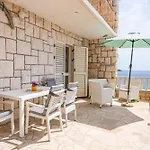 Apartment Begovica